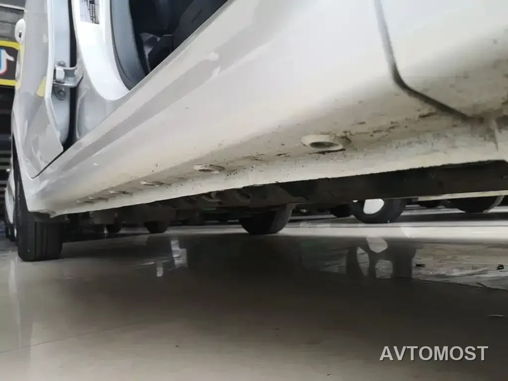 Wuling Hongguang New Energy 2025 Extended-Range Hybrid 50KM Comfort Version — фото 19