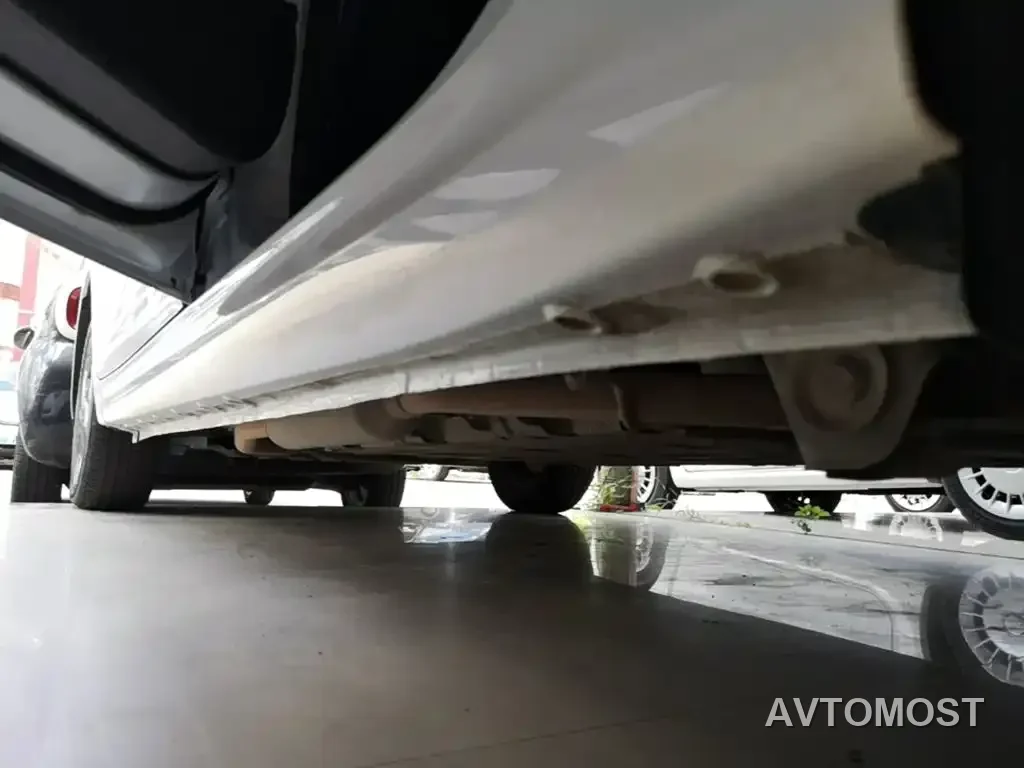 Wuling Hongguang New Energy 2025 Extended-Range Hybrid 50KM Comfort Version — фото 20