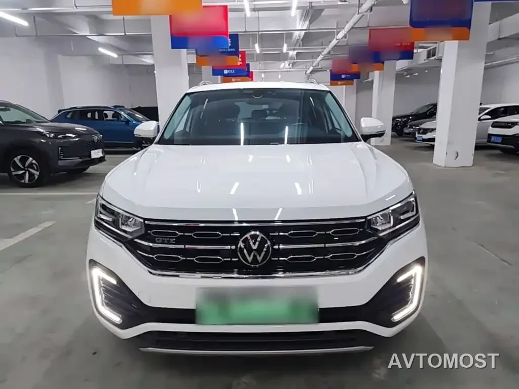 Volkswagen Tayron GTE Plug-in Hybrid 2020 Model 1.4T Luxury — фото 3