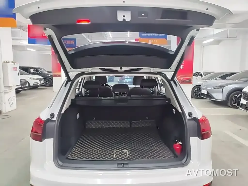 Volkswagen Tayron GTE Plug-in Hybrid 2020 Model 1.4T Luxury — фото 16