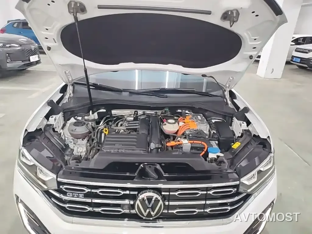 Volkswagen Tayron GTE Plug-in Hybrid 2020 Model 1.4T Luxury — фото 17