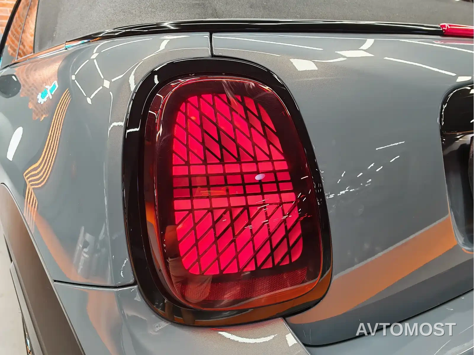MINI 2025 Model 2.0T COOPER S CABRIO Daytime Stardust Limited Color — фото 15