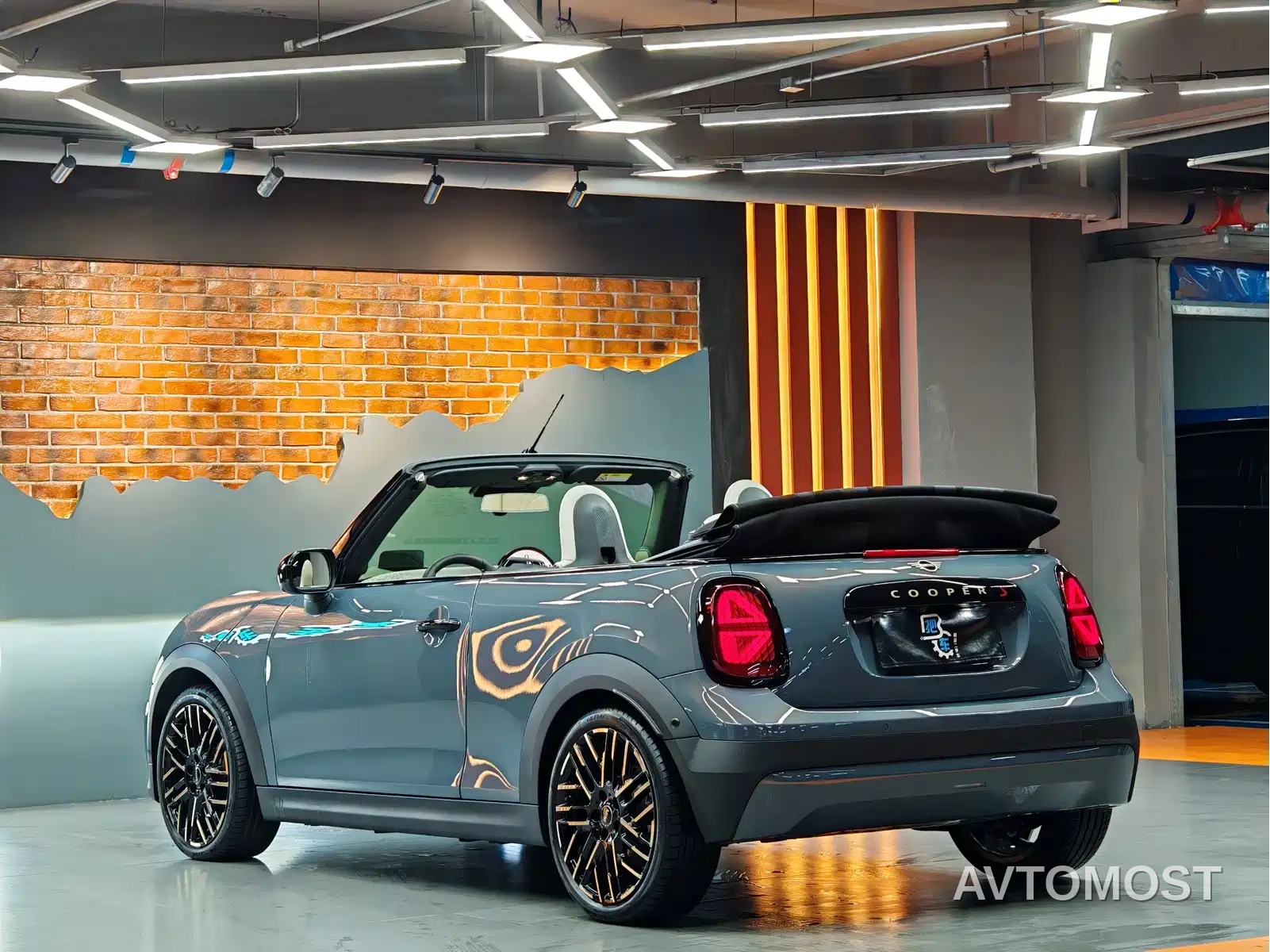 MINI 2025 Model 2.0T COOPER S CABRIO Daytime Stardust Limited Color — фото 17