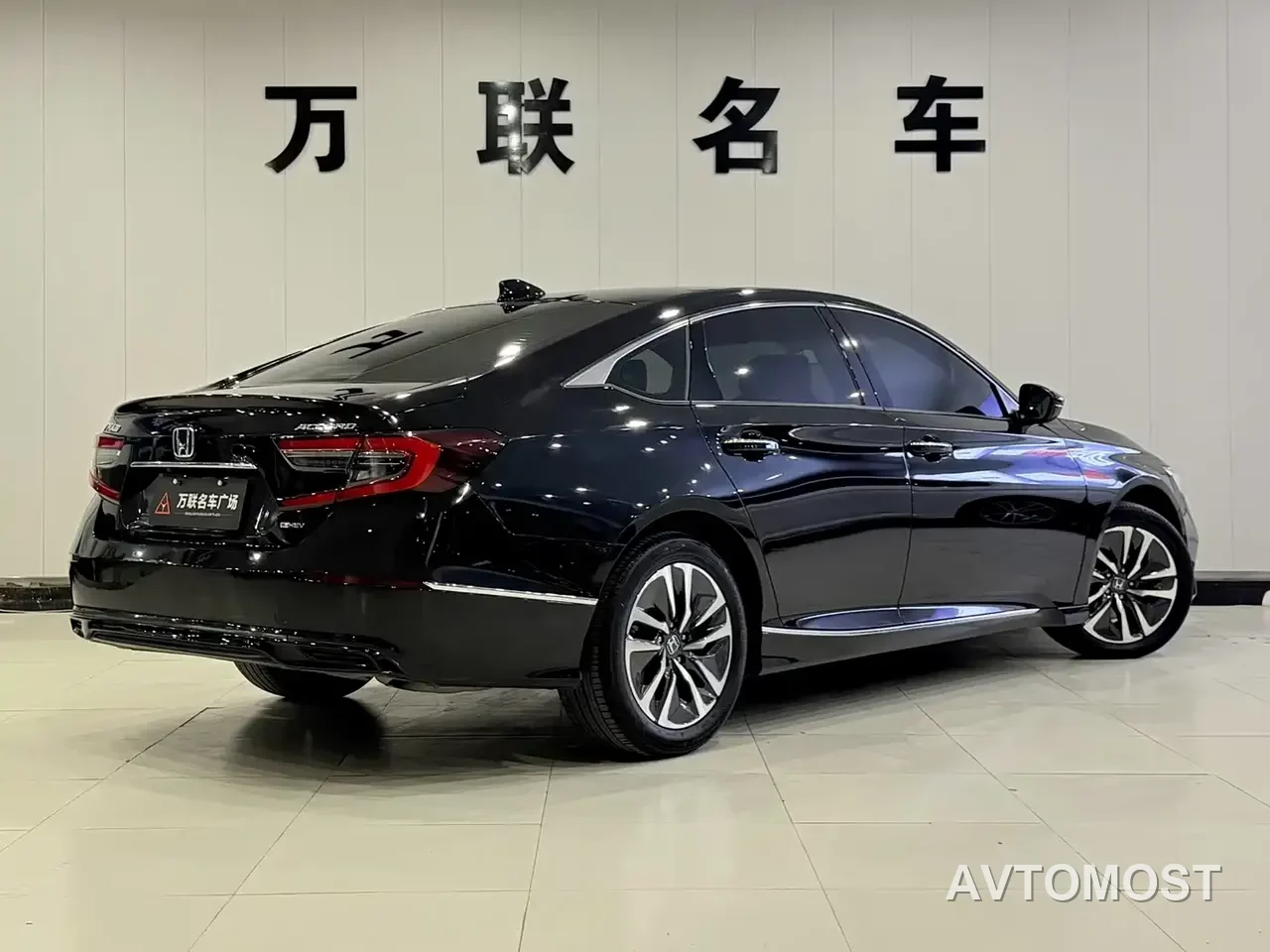 Honda Accord New Energy 2023 2.0L e:PHEV Smart Edition — фото 7