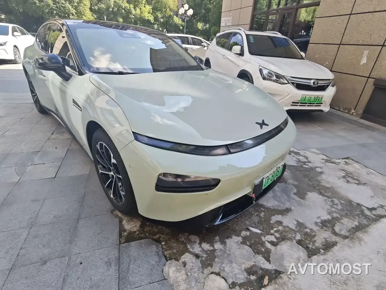 XPeng P7 2021 480N — фото 16