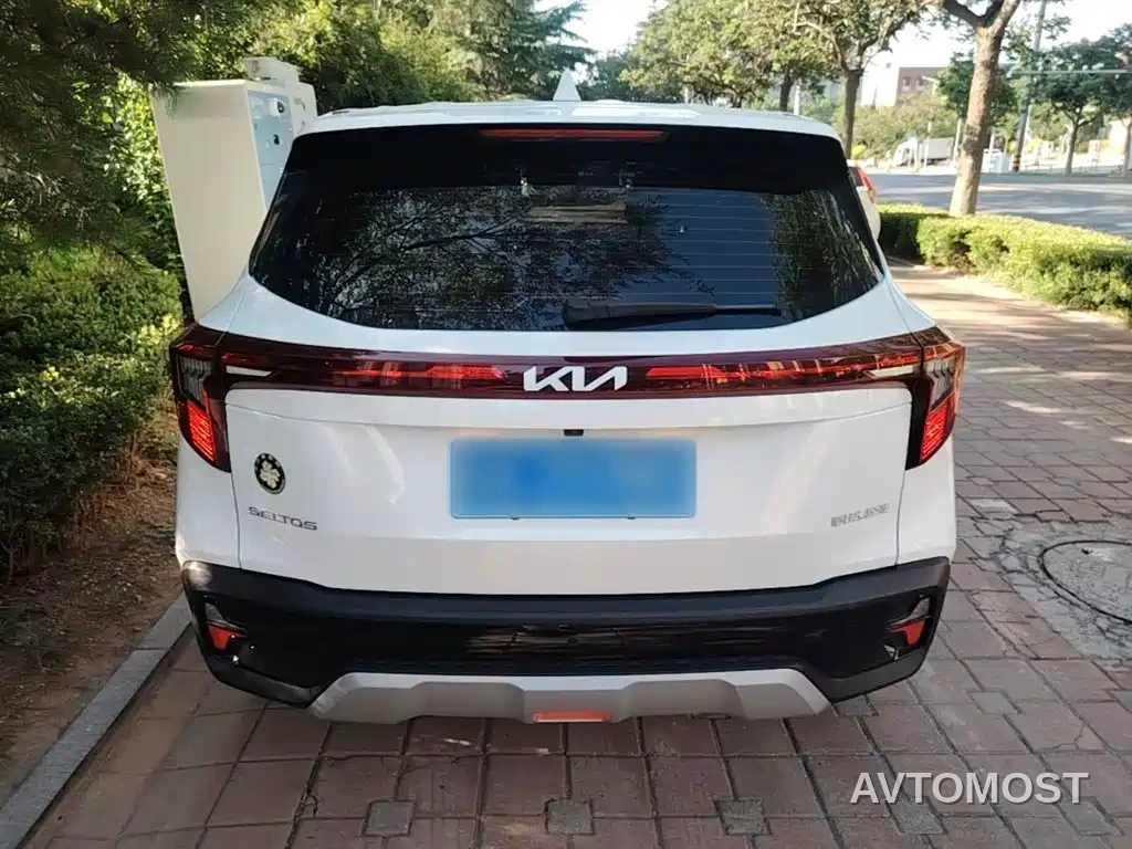 Kia Seltos 2023 1.5L CVT Comfort Edition — фото 6