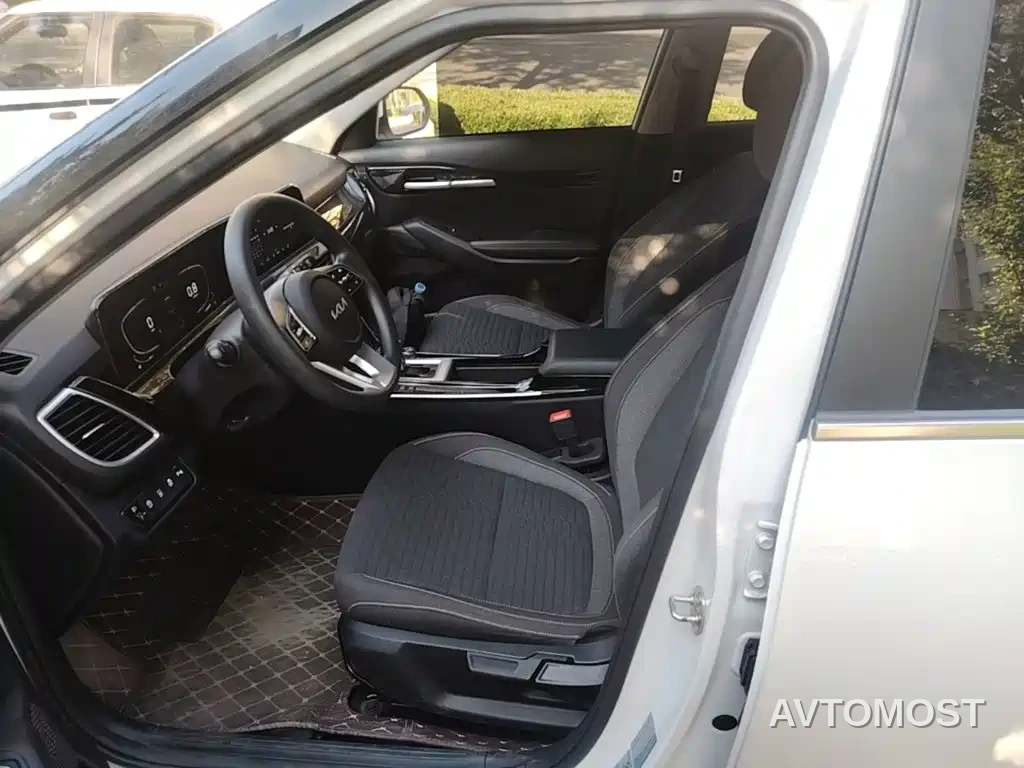 Kia Seltos 2023 1.5L CVT Comfort Edition — фото 15