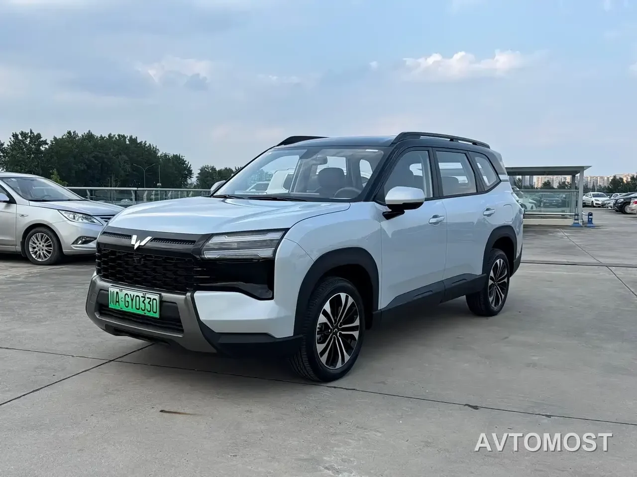 Wuling Motors Starlight 560 NEV 2025 Model Plug-in Hybrid Version 5-seater — фото 1