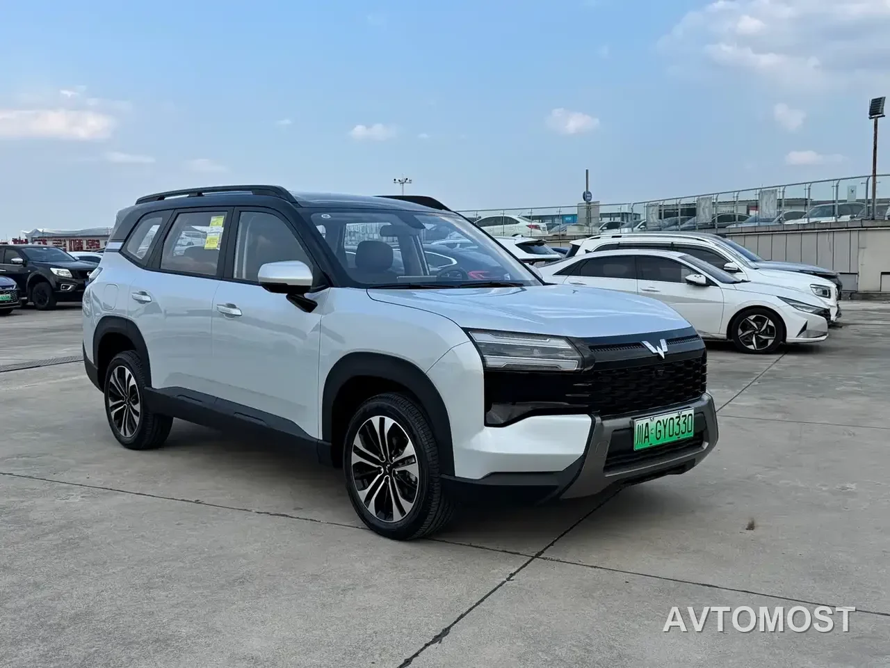 Wuling Motors Starlight 560 NEV 2025 Model Plug-in Hybrid Version 5-seater — фото 3