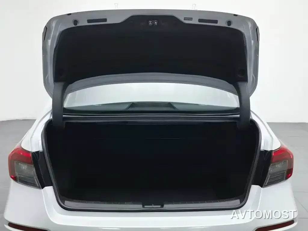 Honda Civic 2023 2.0L e:HEV Pioneer Edition — фото 15