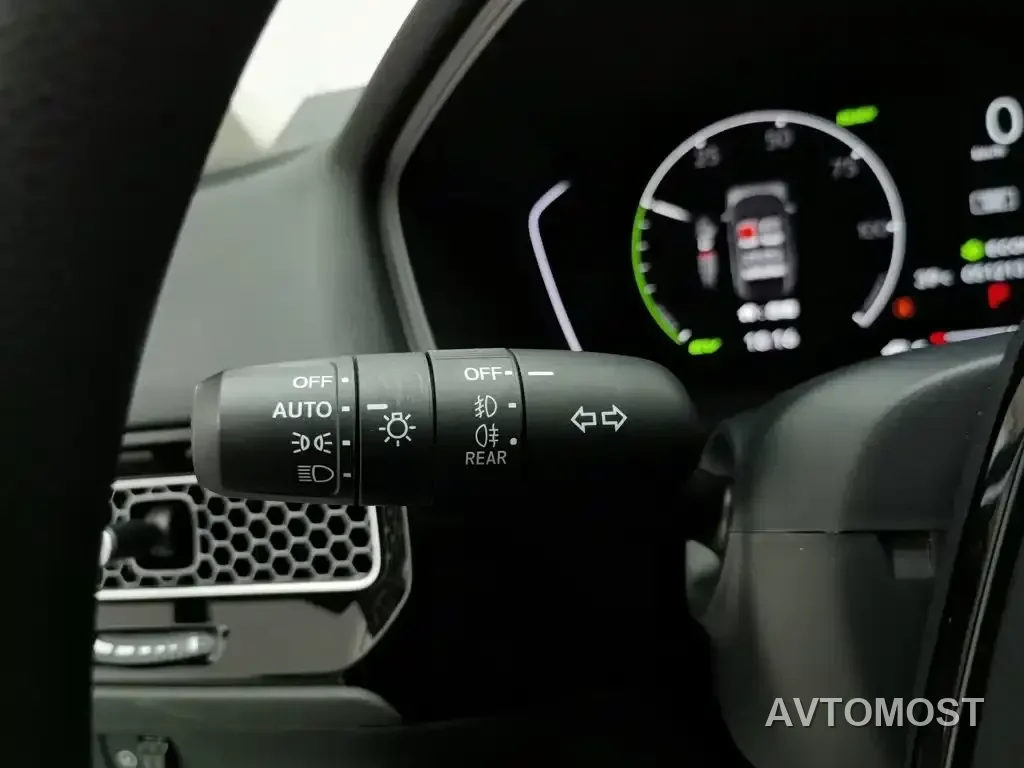 Honda Civic 2023 2.0L e:HEV Pioneer Edition — фото 20