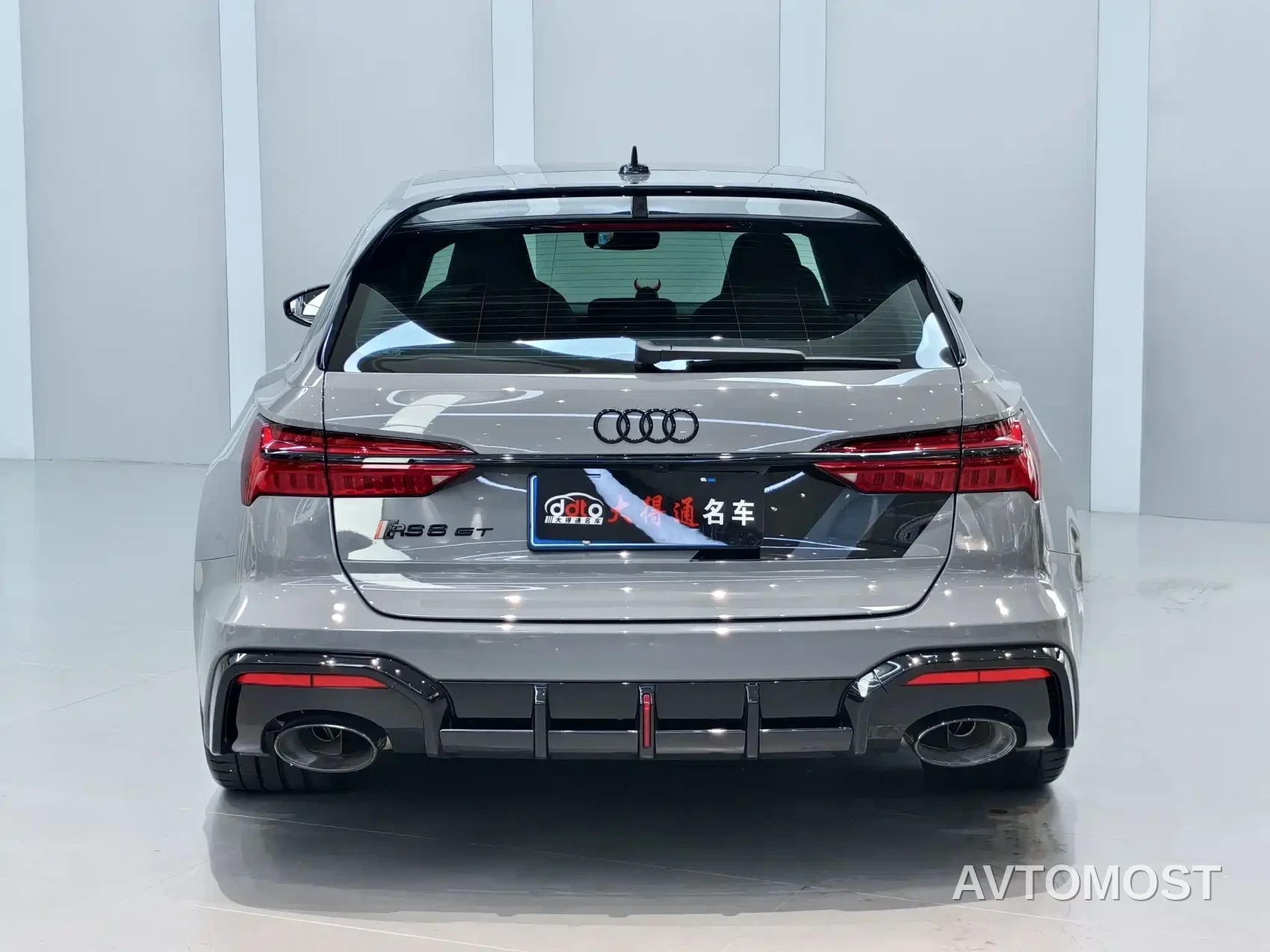 Audi RS 6 2025 RS 6 Avant GT — фото 4