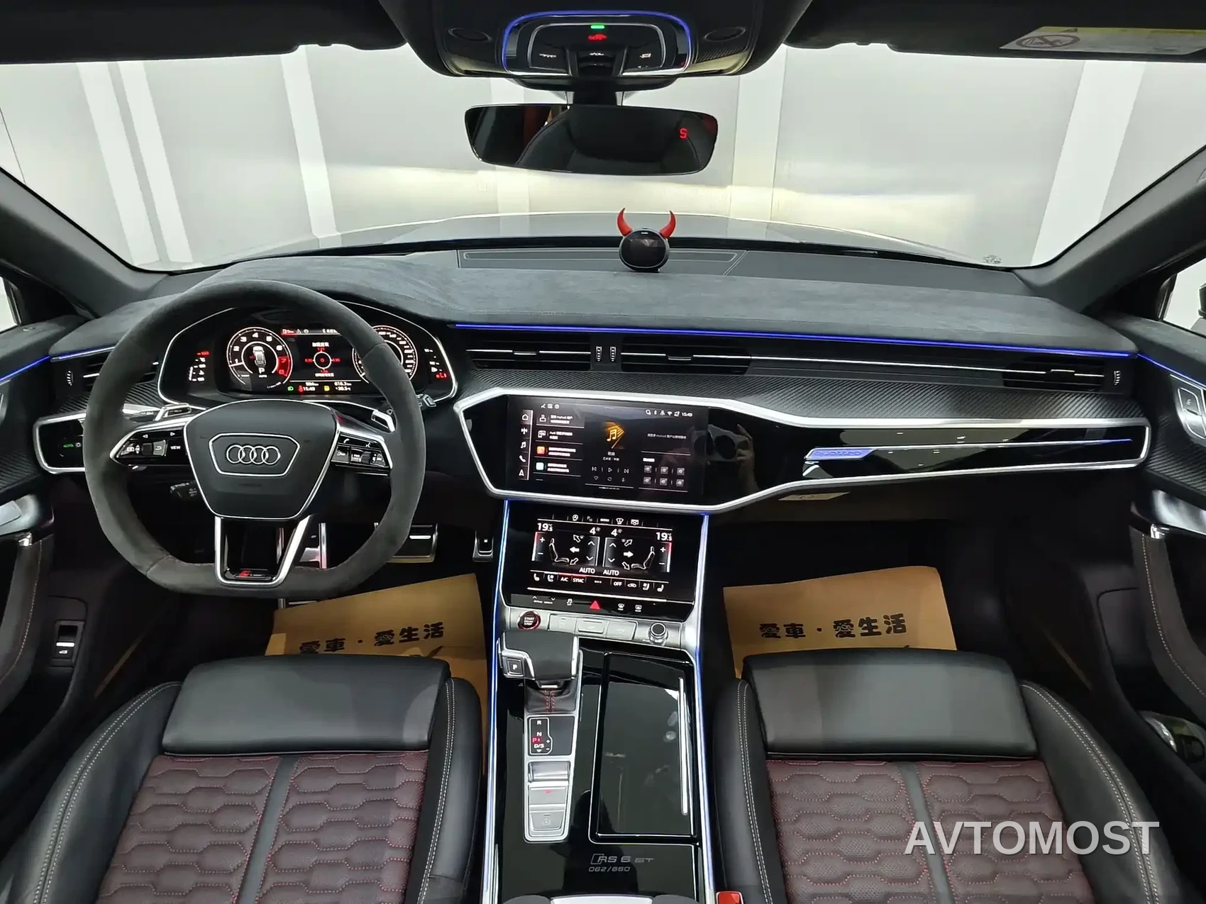 Audi RS 6 2025 RS 6 Avant GT — фото 8