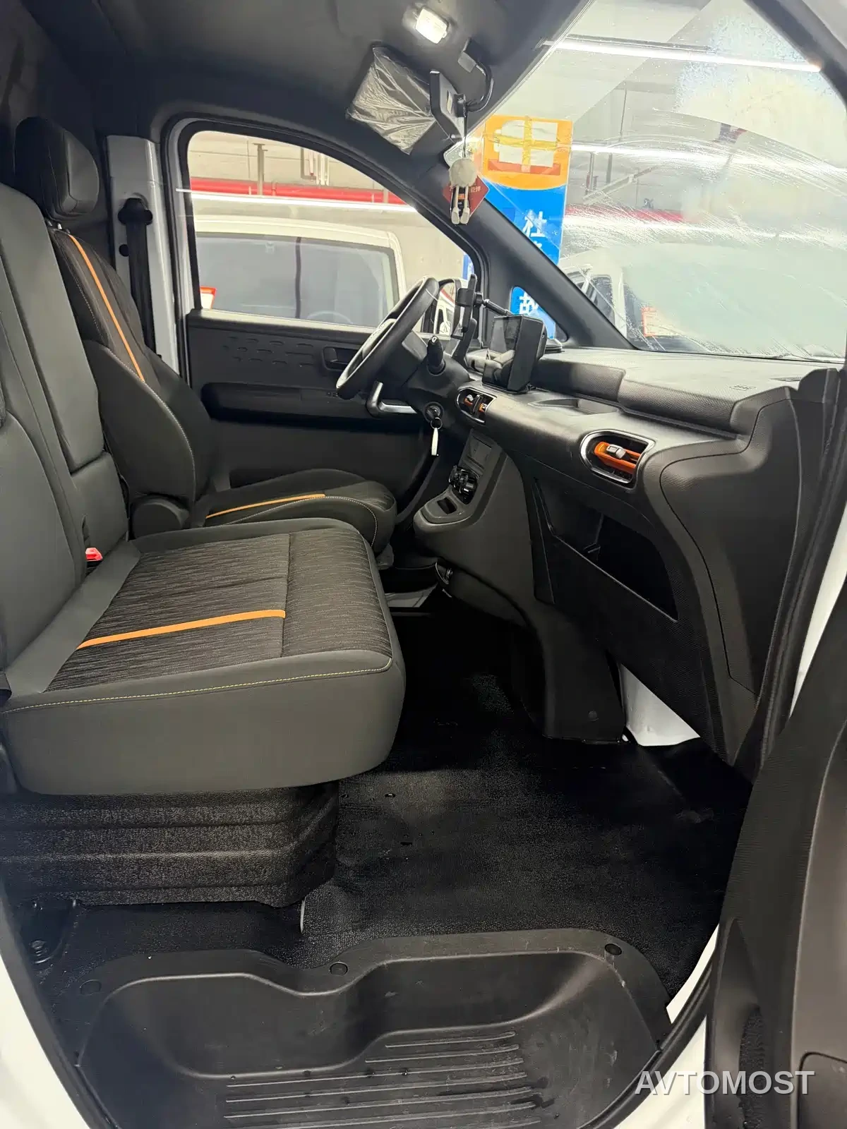 Dongfeng Ruilida V8E 2025 Model Bright Window Edition — фото 11