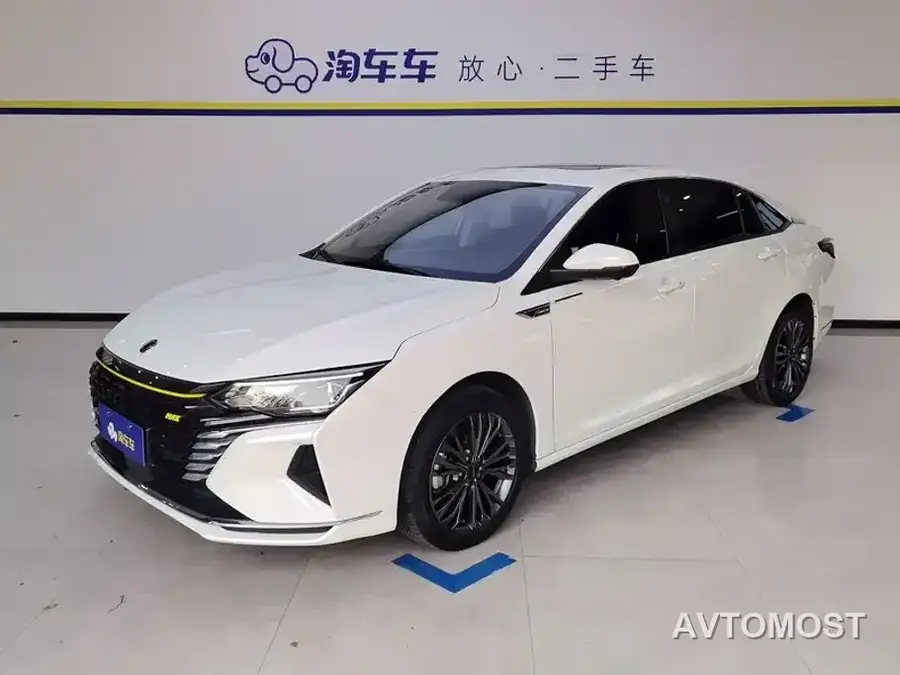 Dongfeng Aeolus Yixuan MAX 2021 Super Dad Hybrid Edition