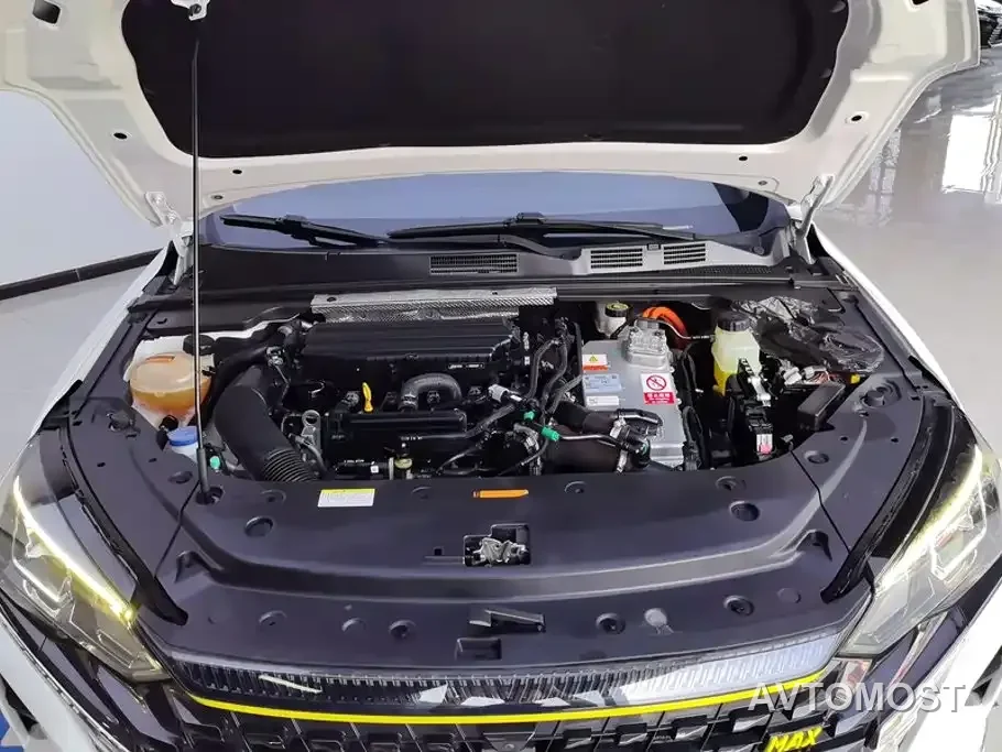 Dongfeng Aeolus Yixuan MAX 2021 Super Dad Hybrid Edition — фото 9