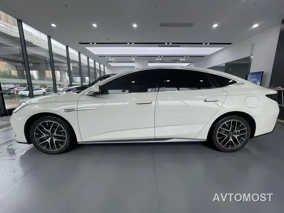 BYD Seal 07 DM-i 2025 Model DM-i 1.5L 125km Luxury — фото 4
