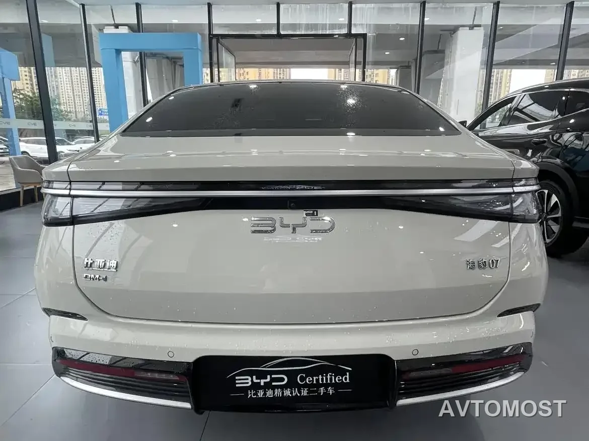BYD Seal 07 DM-i 2025 Model DM-i 1.5L 125km Luxury — фото 10