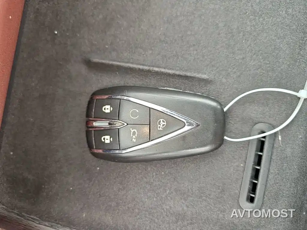Changan CS75 PLUS 2025 4th Gen UItra 2.0T New Blue Whale Smart Power Type — фото 9