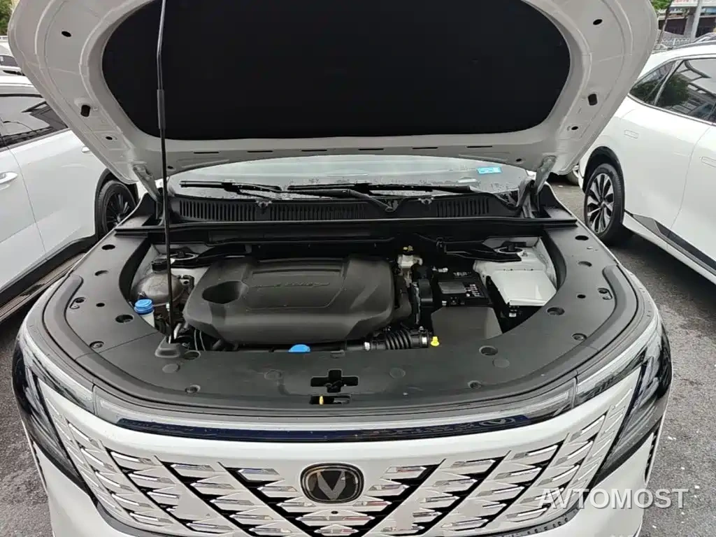 Changan CS75 PLUS 2025 4th Gen UItra 2.0T New Blue Whale Smart Power Type — фото 20