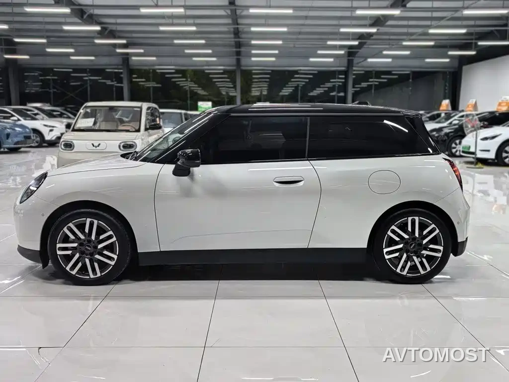 MINI Electric MINI COOPER 2025 Model 456km COOPER E Classic — фото 25