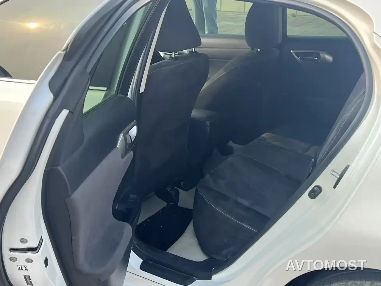 Lexus CT 2020 CT200h Elite Single Color — фото 5