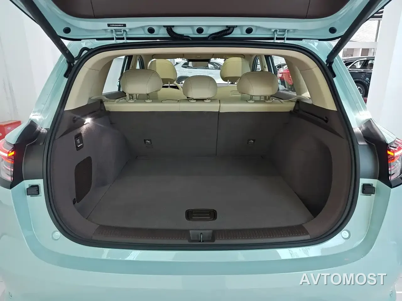Shangjie SUV 2025 Model Extended Range Pro — фото 18