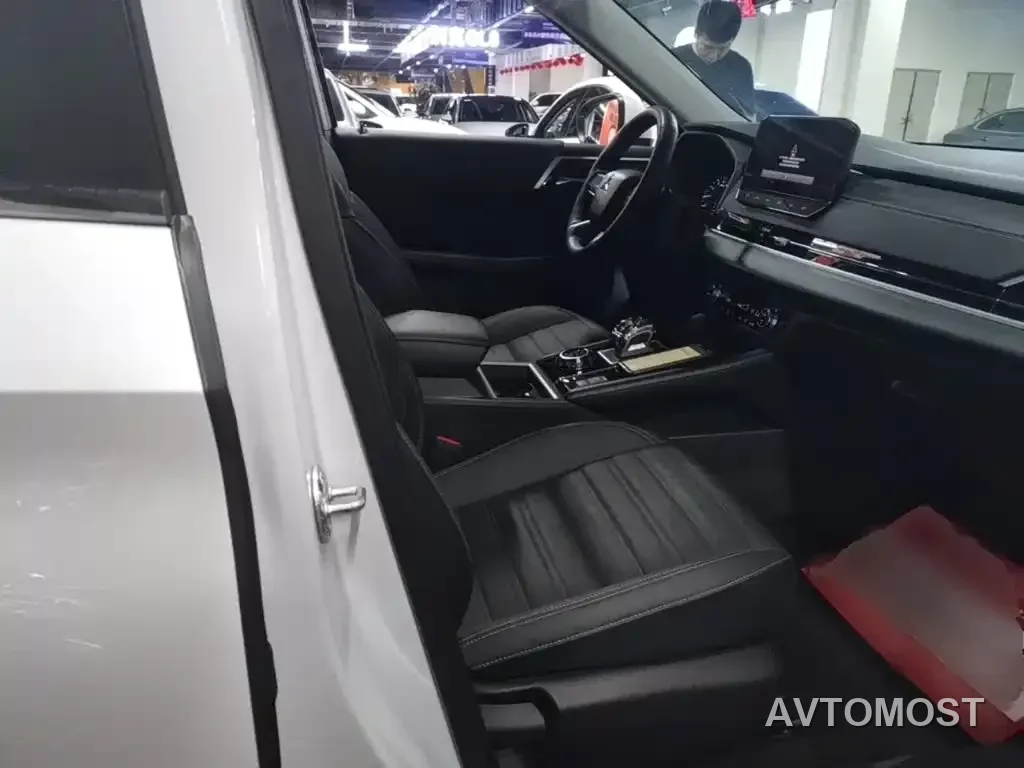 Mitsubishi Outlander 2023 1.5T CVT 4WD Excellence Edition 5-seater — фото 24