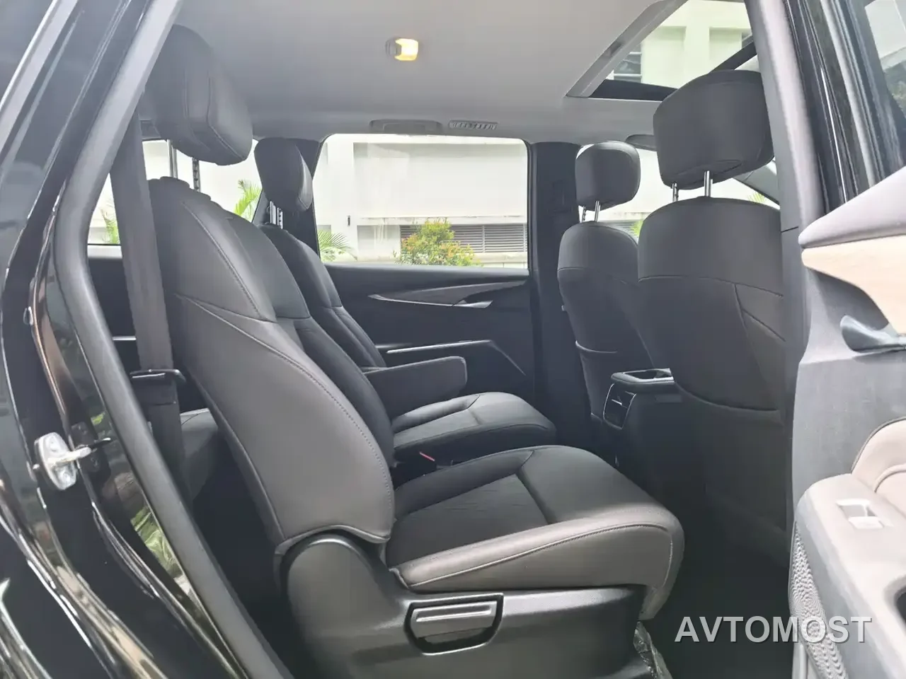 SAIC Maxus G50 PHEV 2025 Pilot Edition — фото 9