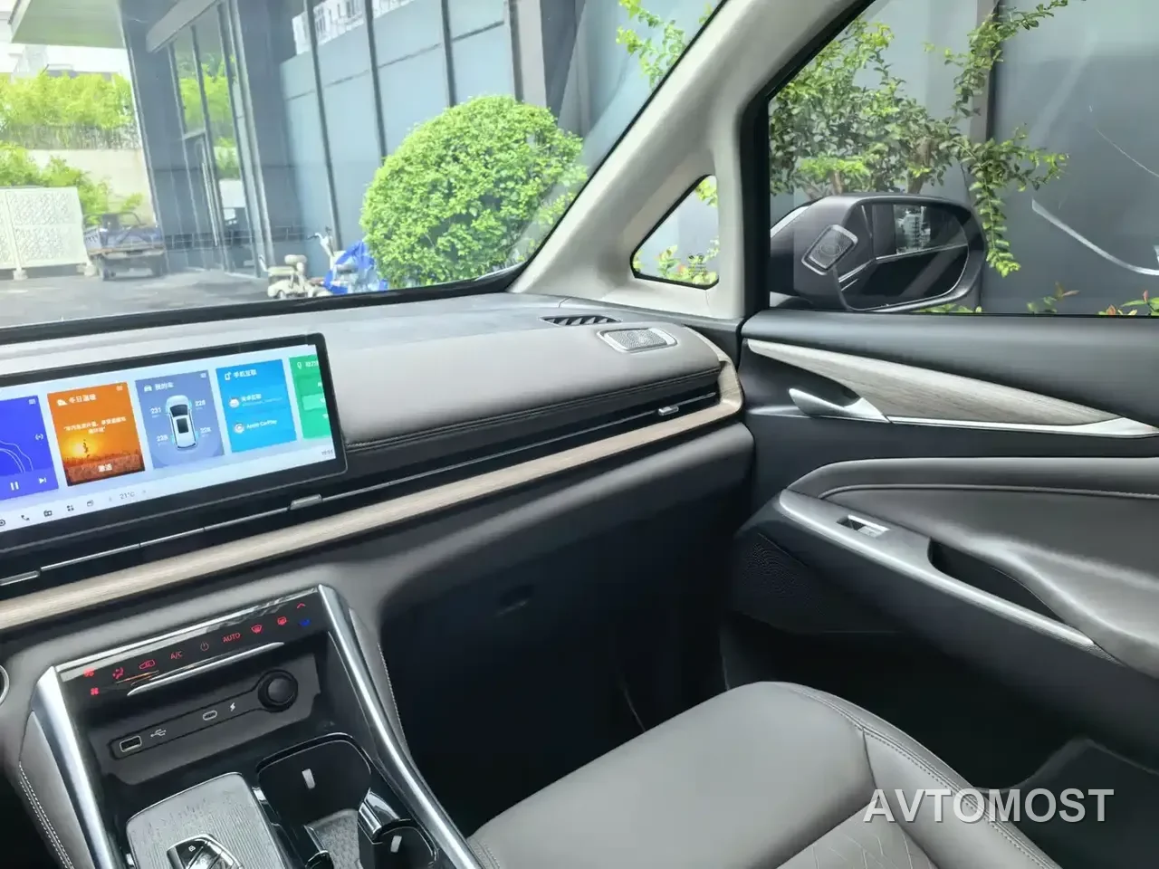 SAIC Maxus G50 PHEV 2025 Pilot Edition — фото 14