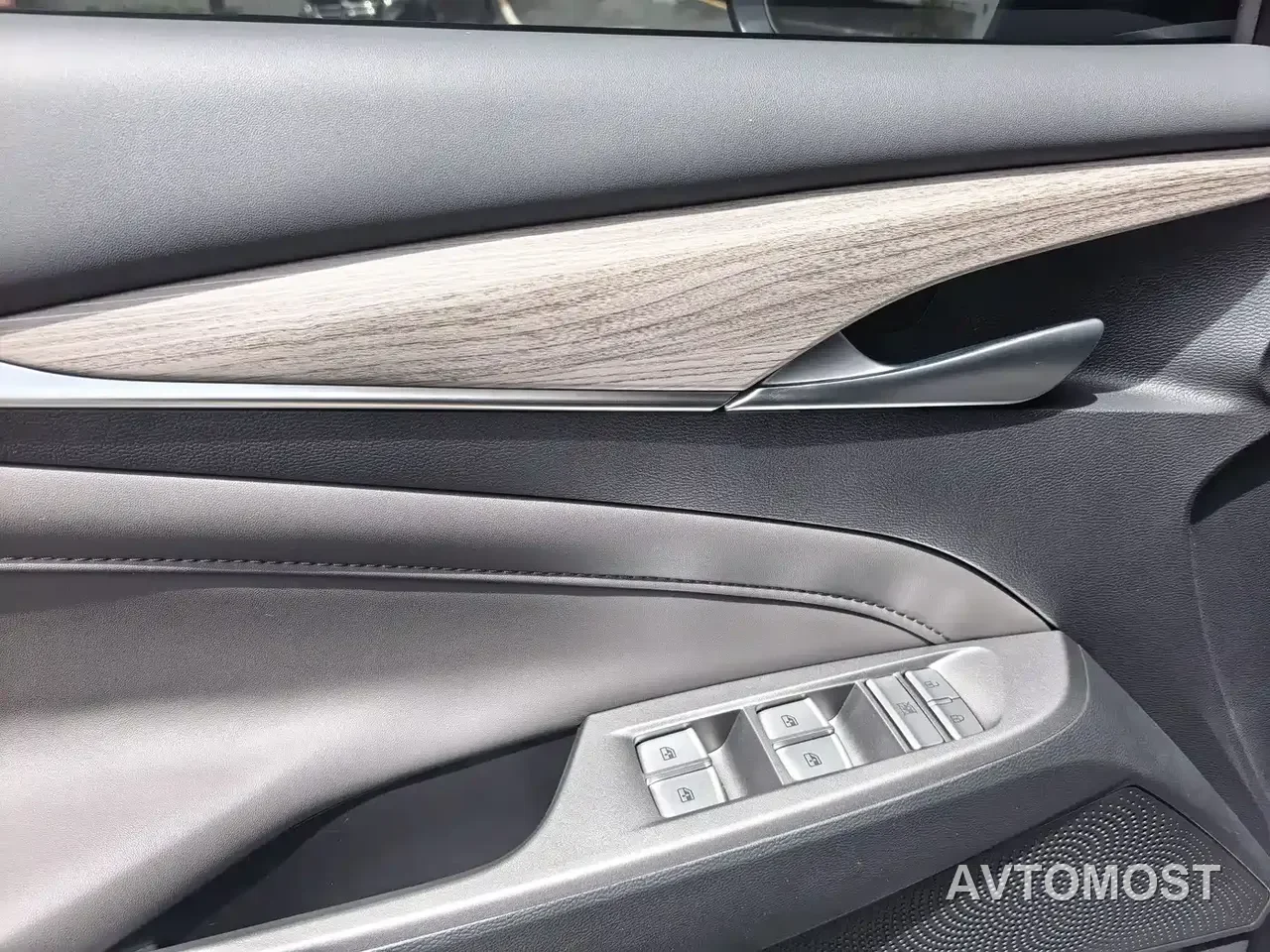SAIC Maxus G50 PHEV 2025 Pilot Edition — фото 21