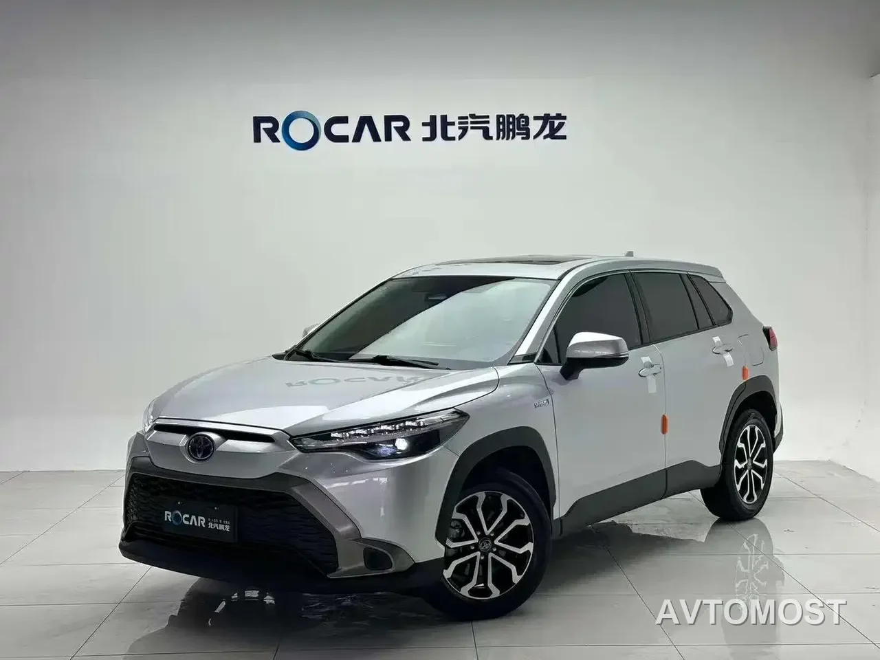 Toyota Frontlander 2023 2.0L Smart Hybrid Dual Engine Luxury Edition — фото 1