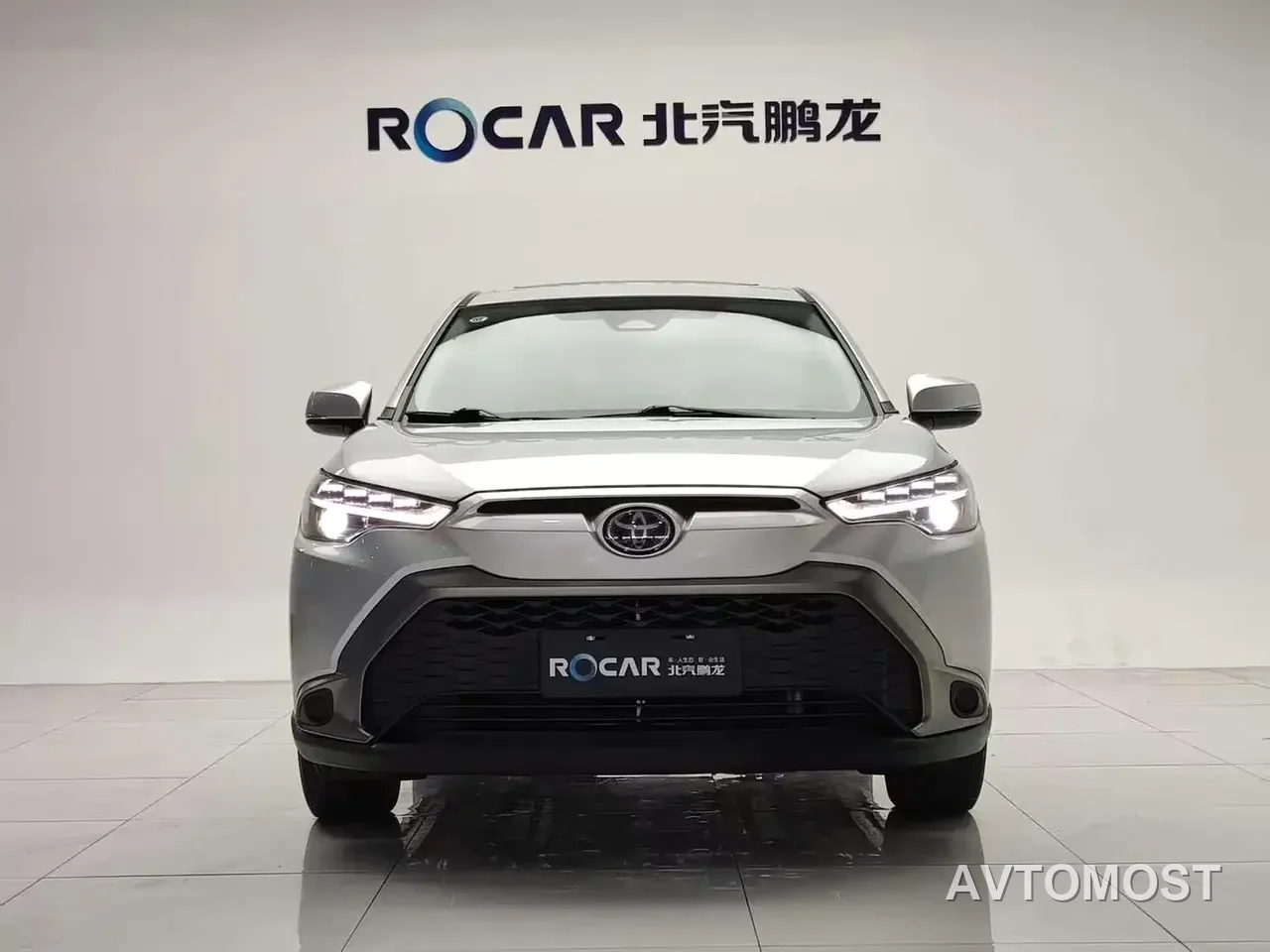 Toyota Frontlander 2023 2.0L Smart Hybrid Dual Engine Luxury Edition — фото 2