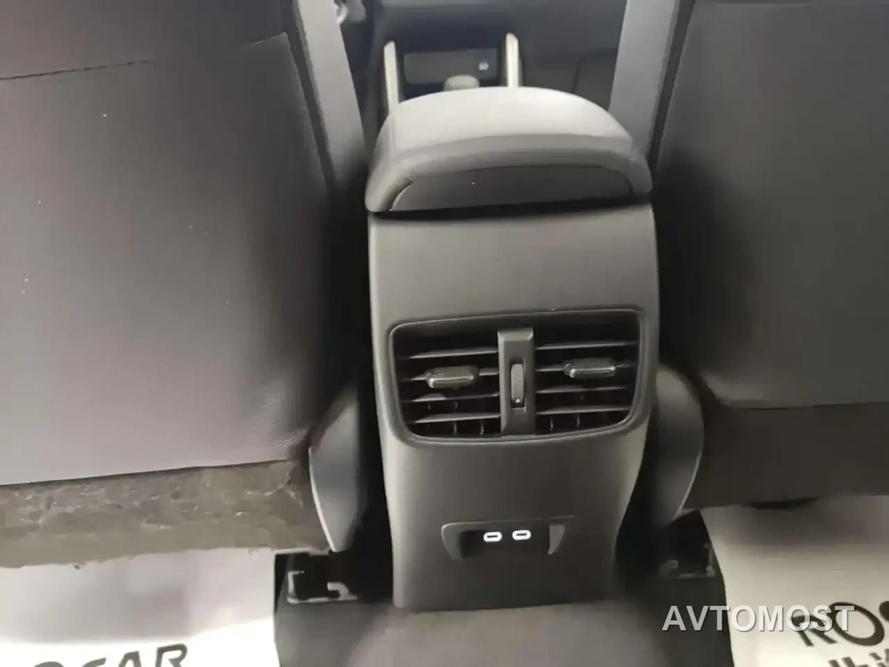 Toyota Frontlander 2023 2.0L Smart Hybrid Dual Engine Luxury Edition — фото 15