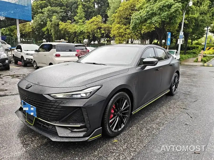 Changan UNI-V 2022 1.5T Sport Edition