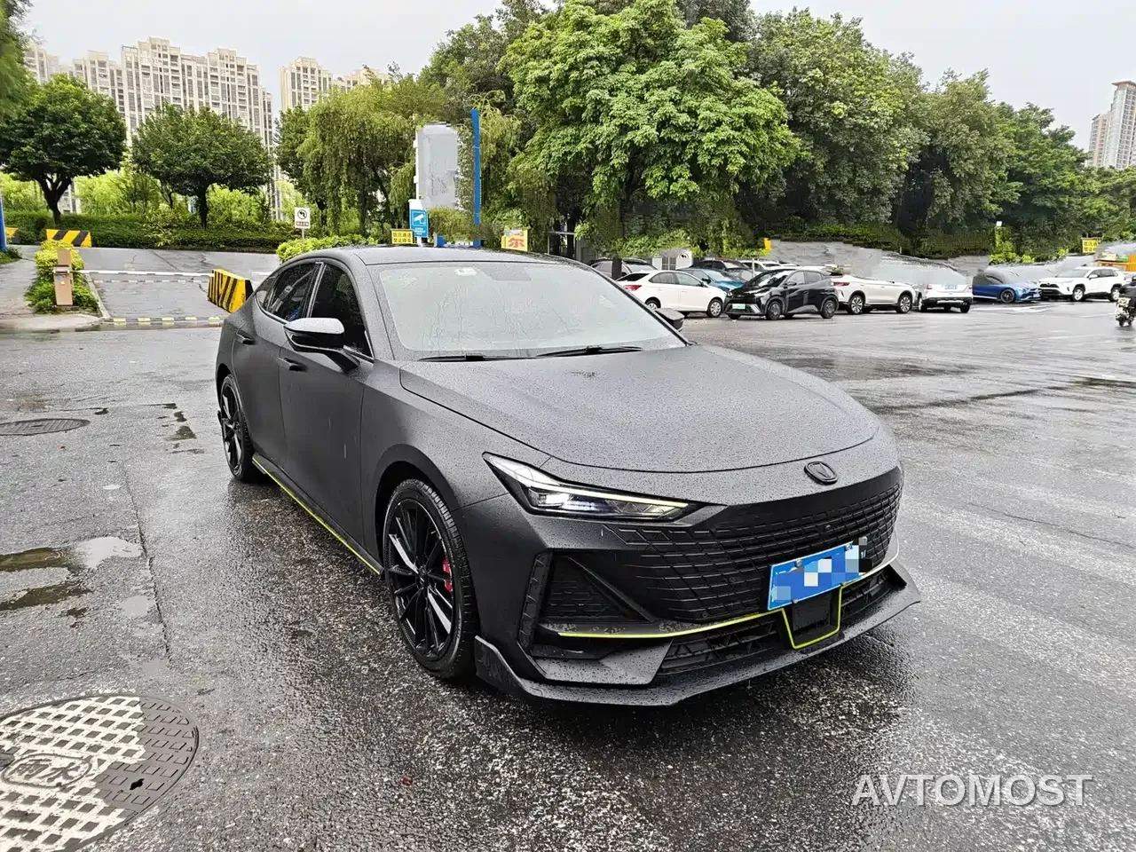 Changan UNI-V 2022 1.5T Sport Edition — фото 3