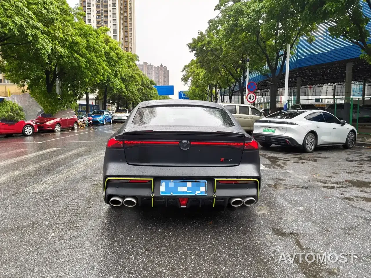 Changan UNI-V 2022 1.5T Sport Edition — фото 8