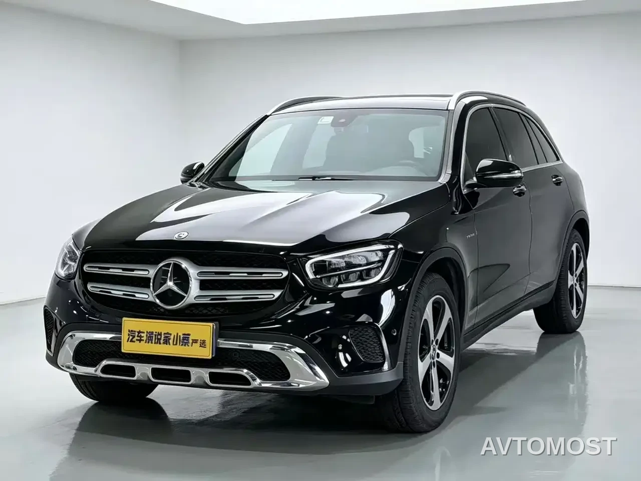Mercedes-Benz GLC 2022 Facelift II GLC 260 L 4MATIC Sport Model — фото 1