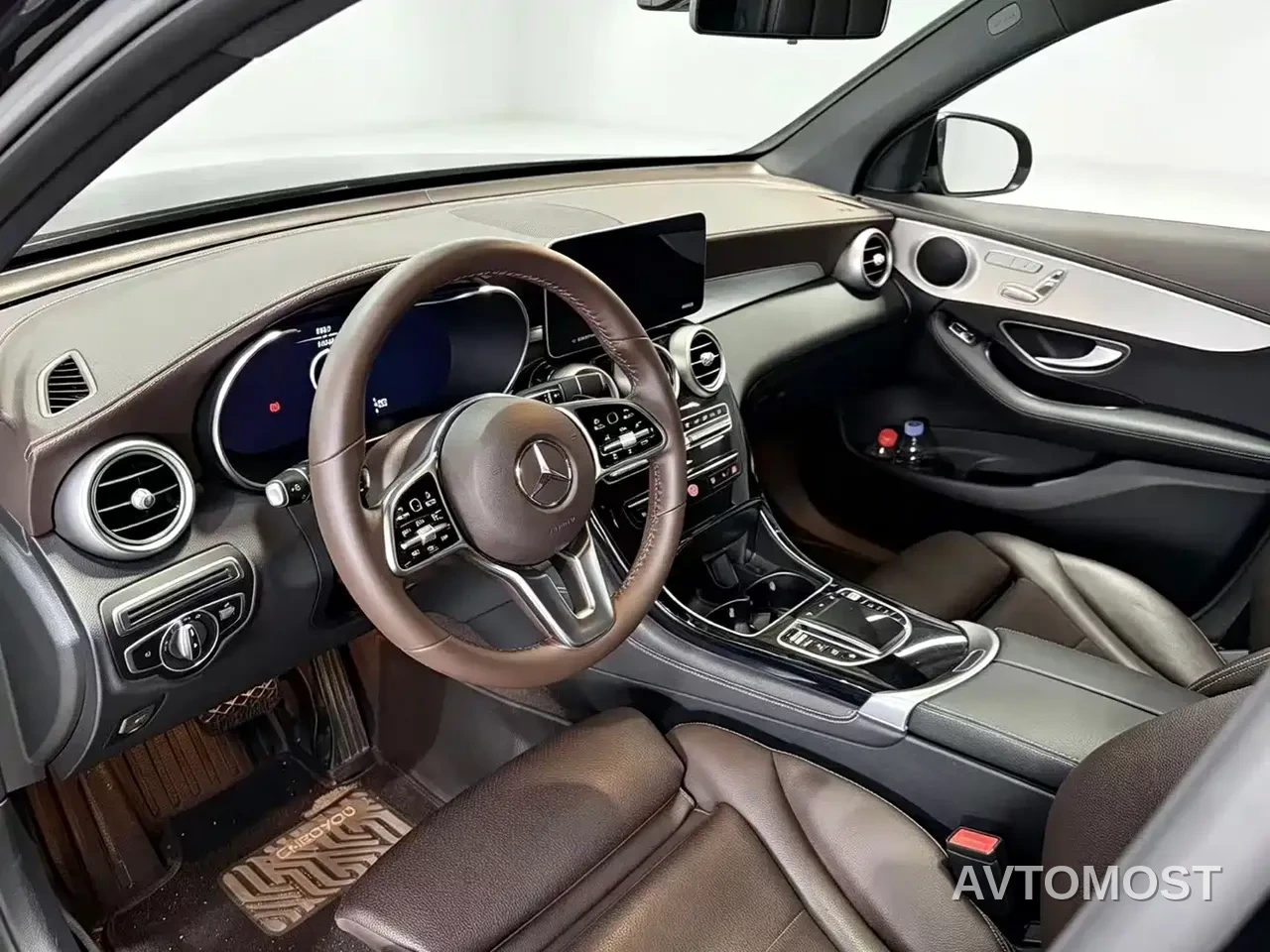 Mercedes-Benz GLC 2022 Facelift II GLC 260 L 4MATIC Sport Model — фото 4