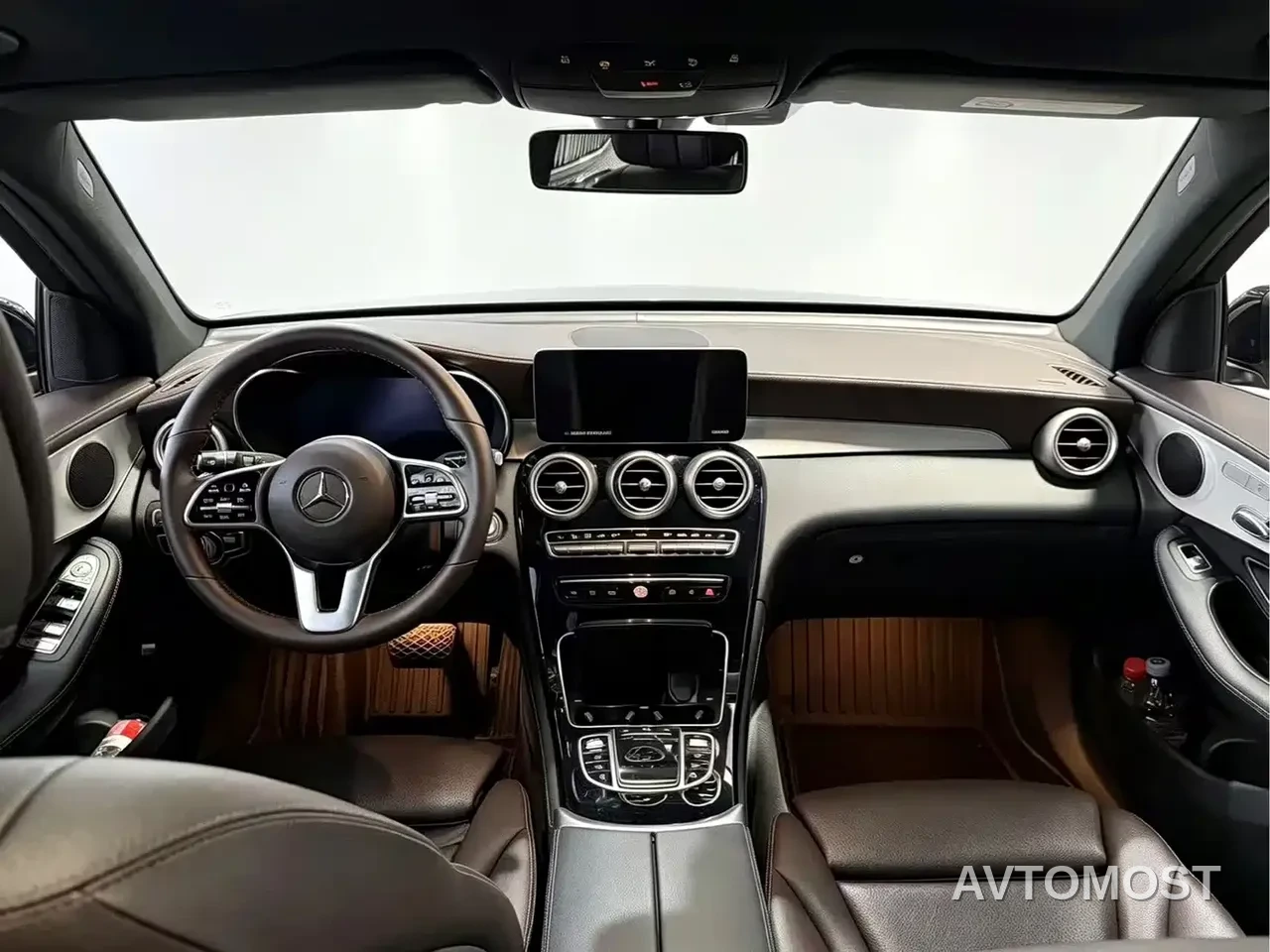 Mercedes-Benz GLC 2022 Facelift II GLC 260 L 4MATIC Sport Model — фото 5