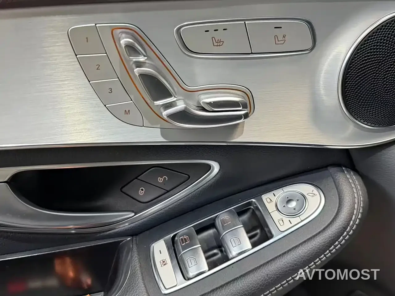 Mercedes-Benz GLC 2022 Facelift II GLC 260 L 4MATIC Sport Model — фото 7