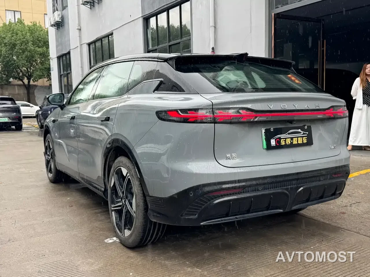 Voyah Zhiyin 2024 Long Range Super Charging Edition — фото 11