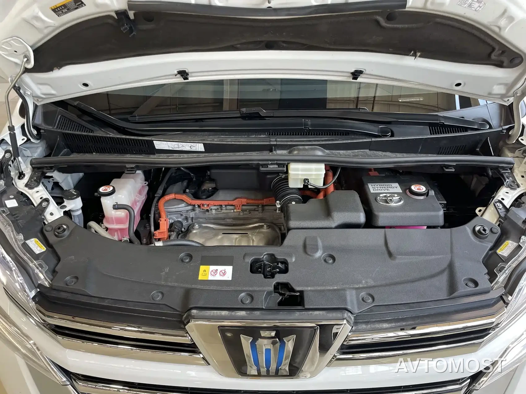 Toyota Vellfire 2021 Crown Hybrid 2.5L HV Luxury Edition — фото 16