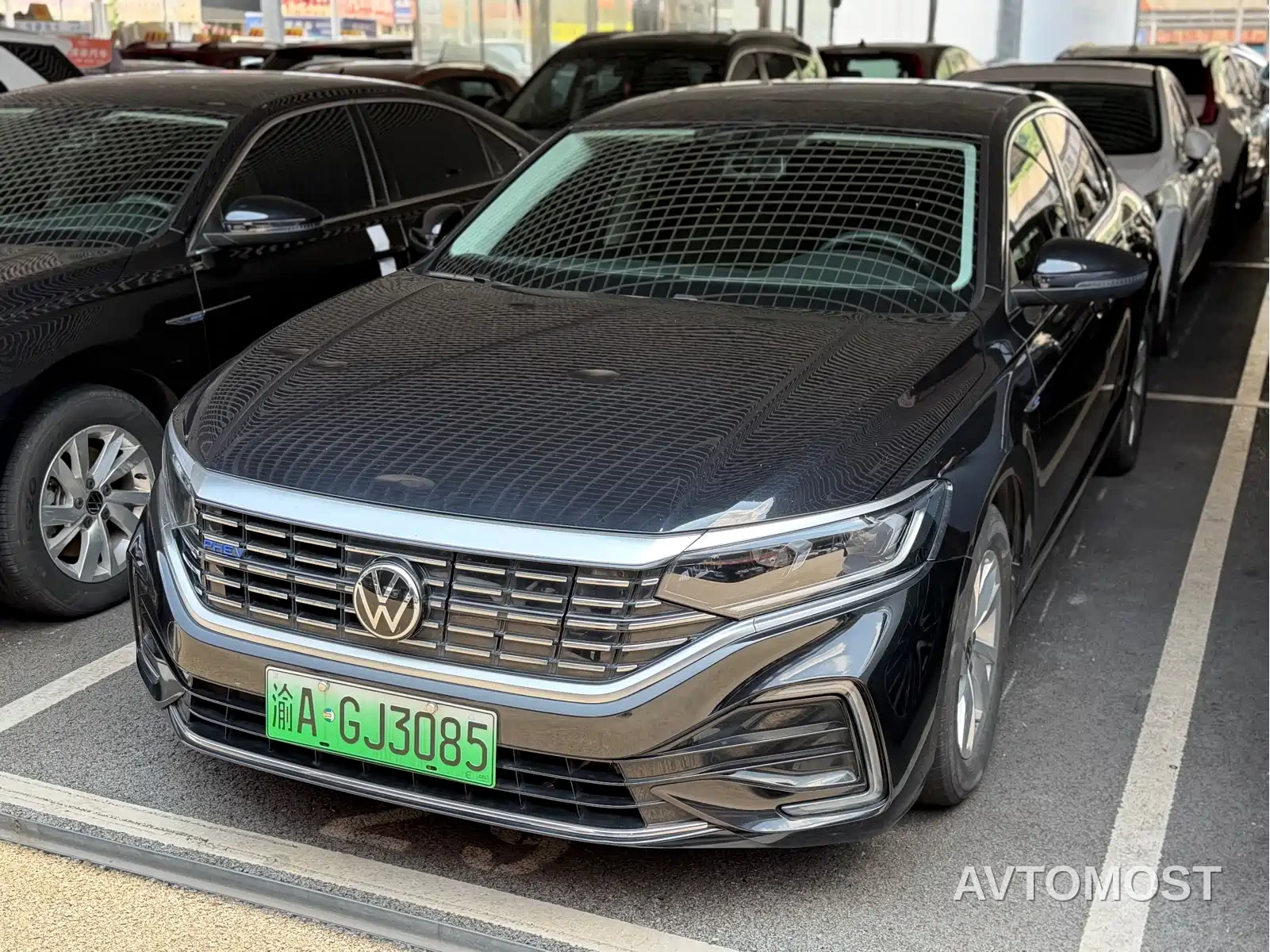Volkswagen Passat New Energy 2022 430PHEV Hybrid Luxury Edition — фото 1