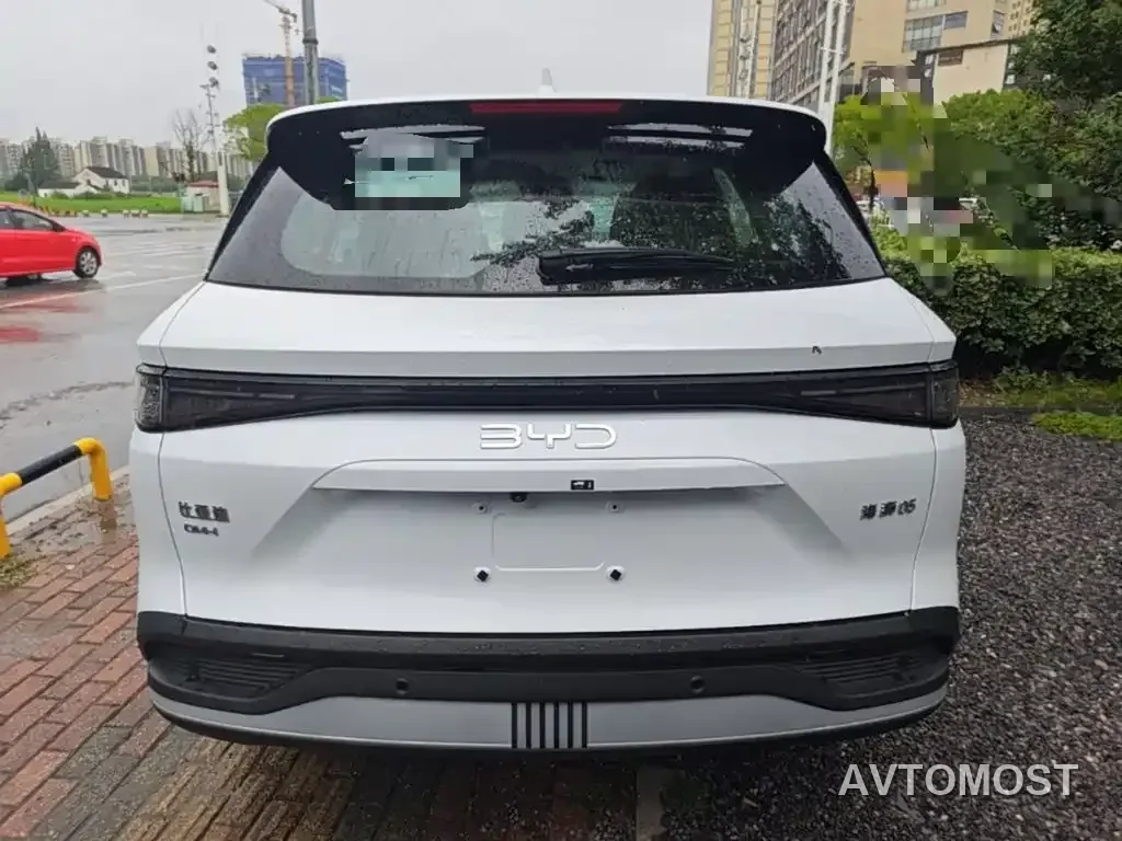 BYD Seal 05 DM-i 2025 DM-i 75KM Premium — фото 6