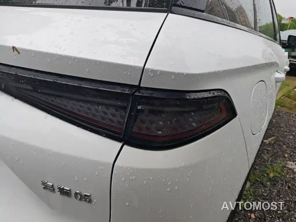 BYD Seal 05 DM-i 2025 DM-i 75KM Premium — фото 8