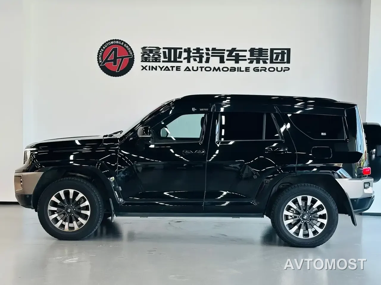 Tank 700 New Energy 2024 Hi4-T Extreme Edition — фото 3