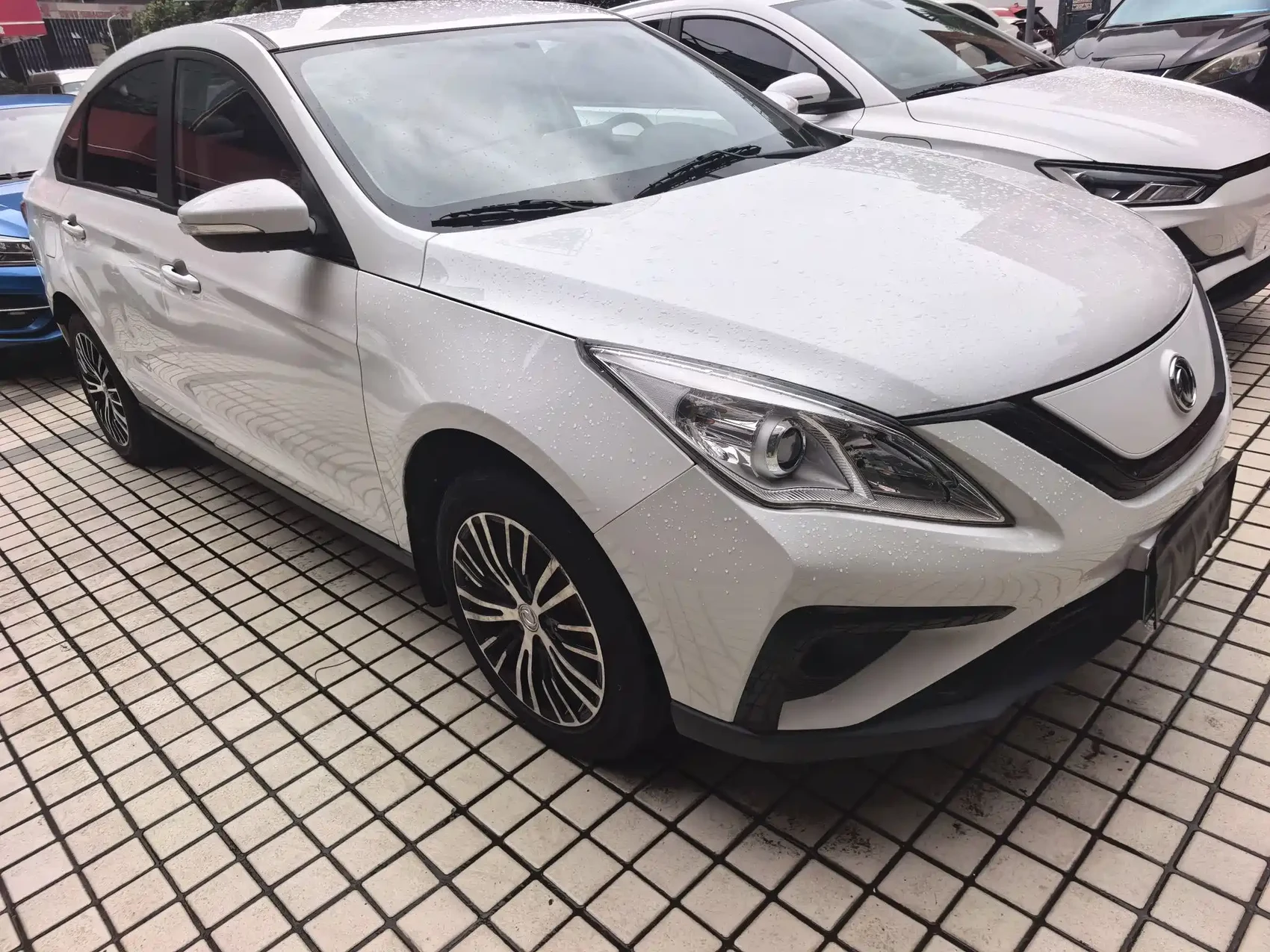 Dongfeng Fengxing S50EV 2020 Operation Model — фото 3