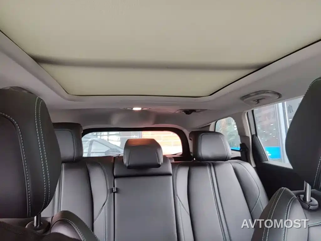 Peugeot 5008 2021 400THP 7-seater Performance Edition — фото 16