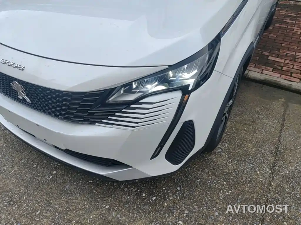 Peugeot 5008 2021 400THP 7-seater Performance Edition — фото 21